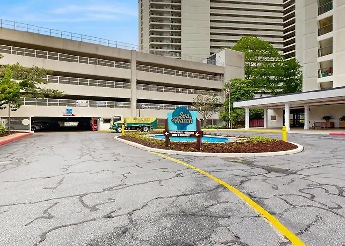 Sunny Coastal With Views Balcony Pools Gym Sauna & Ac * Ocean City